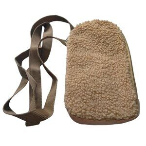 Sherpa Phone Crossbody Bag Purse Zip Around Beige Adjustable Strap Travel